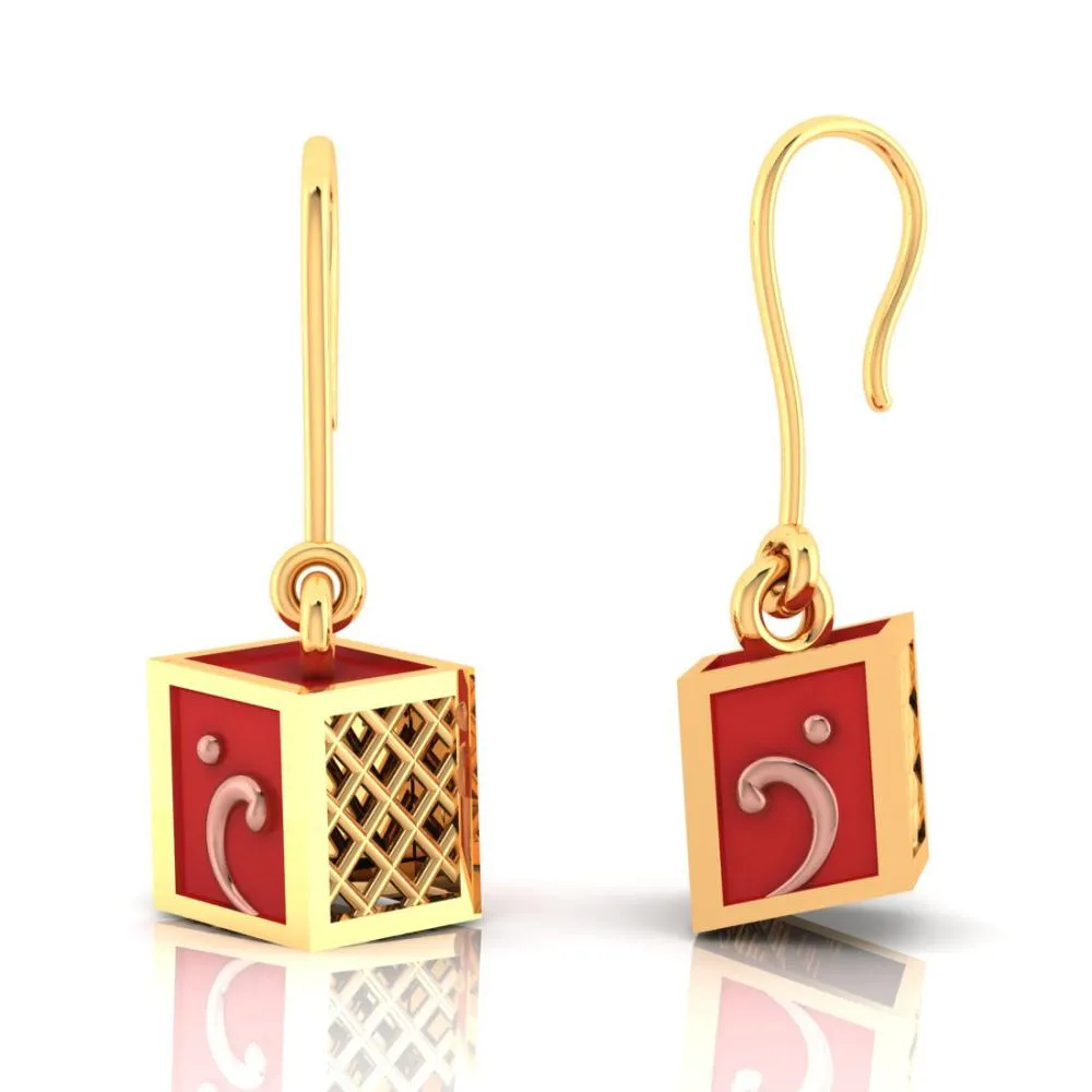 18k Cubical Gold Earrings That With A Hint Of Reddish Colour