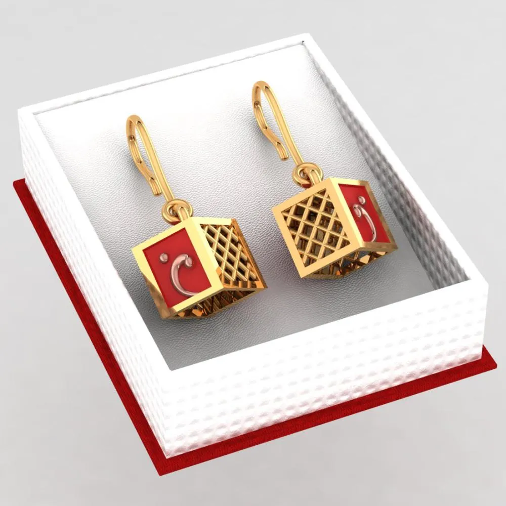 18k Cubical Gold Earrings That With A Hint Of Reddish Colour