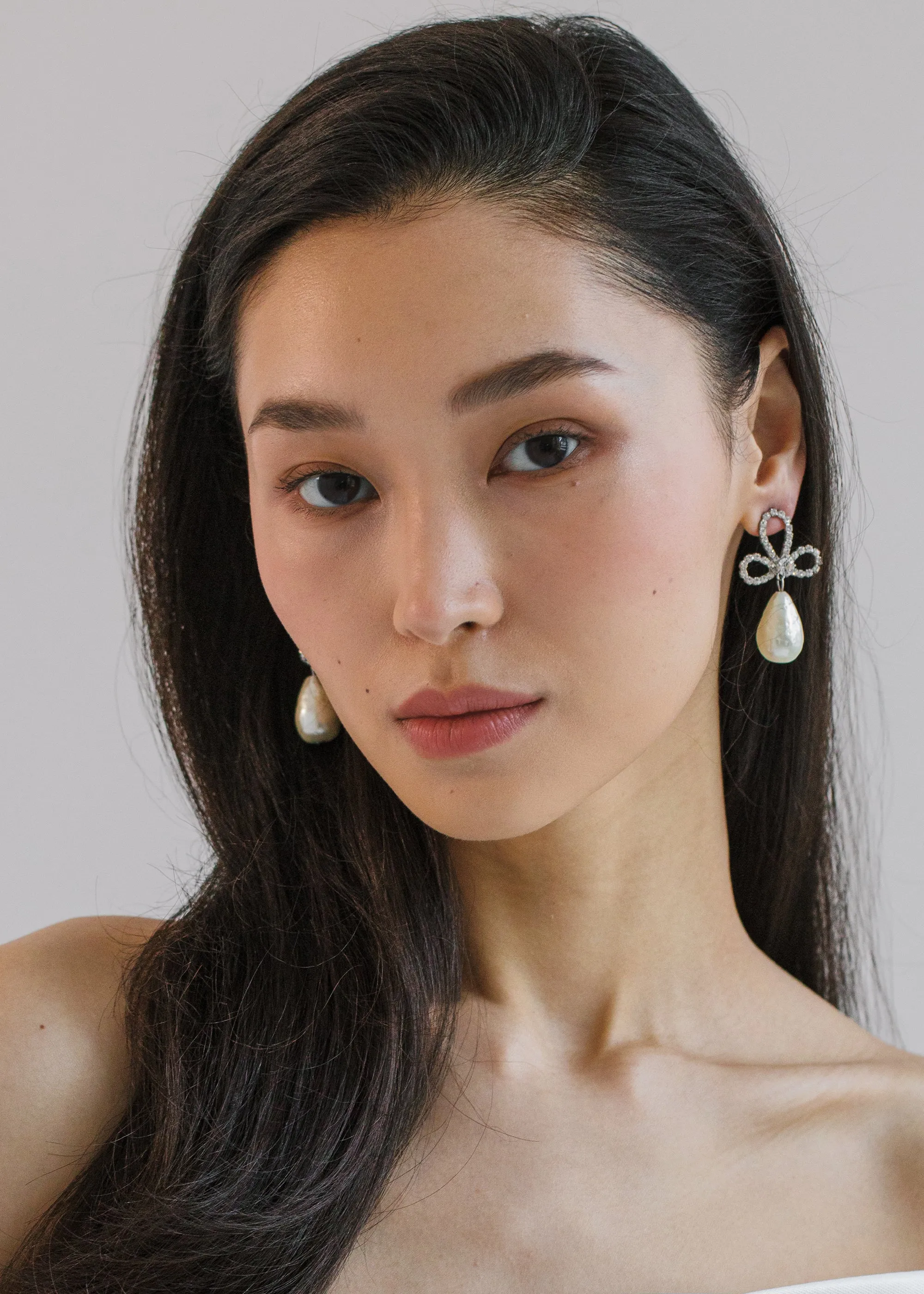 Devina Earrings -- Crystal Pearl