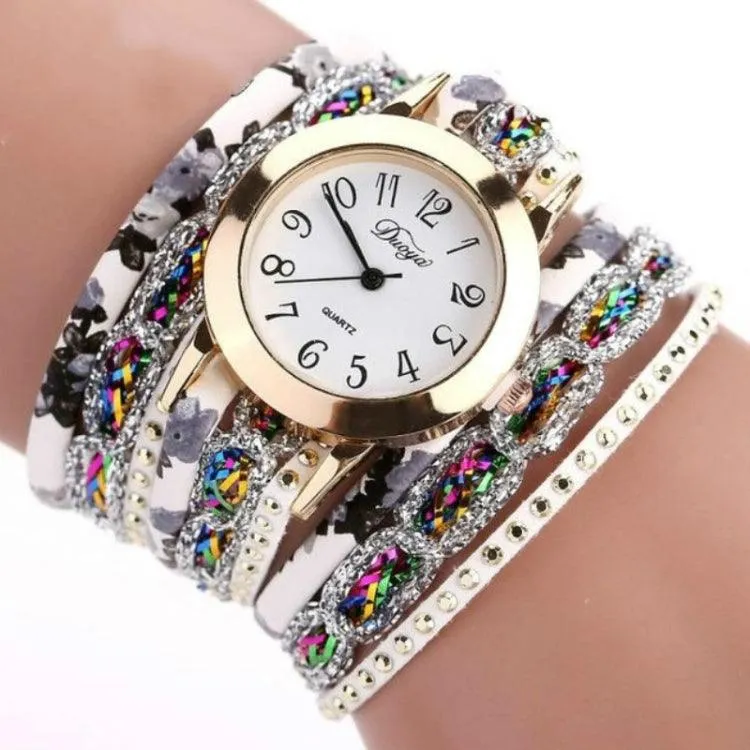 Douya D048 Ethnic-Inspired Round Quartz Bracelet Watch