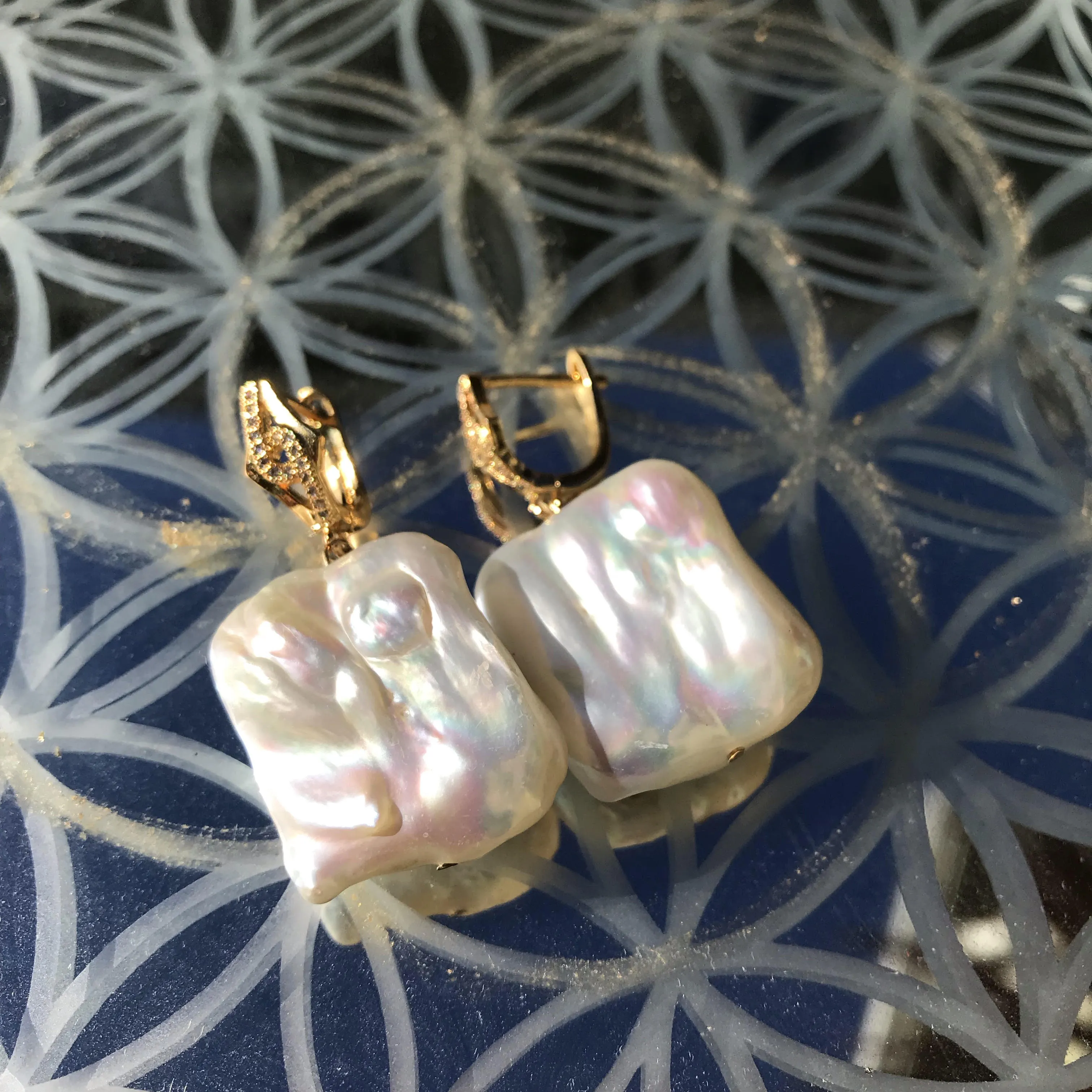 Genuine Fresh Water Baroque Pearl Earrings (Square)