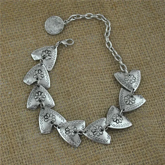 MISANANRYNE 1pc Gypsy Bohemian Antique Silver Color Carved Flower Triangle Coin Bracelet Turkish Ethnic Tribal