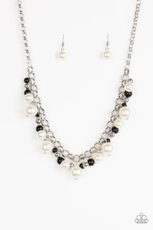 Paparazzi Necklace ~ The Upstater - Black