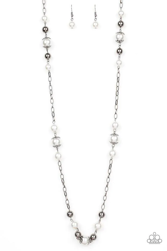 Paparazzi Necklace ~ Wall Street Waltz - Black