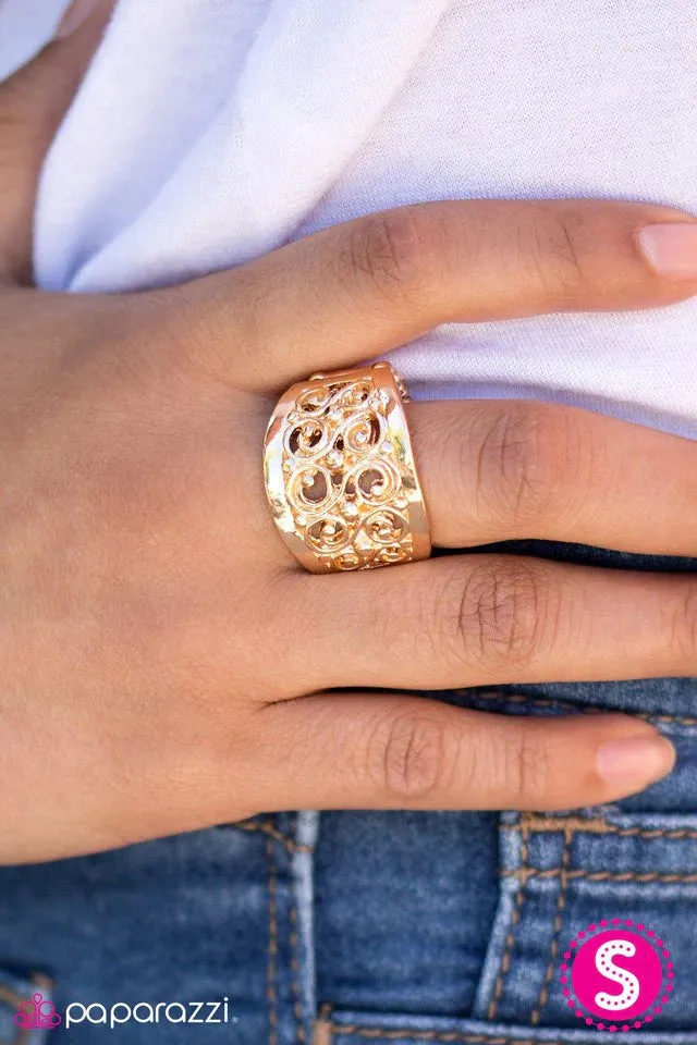 Paparazzi Ring ~ Bay Breeze - Gold