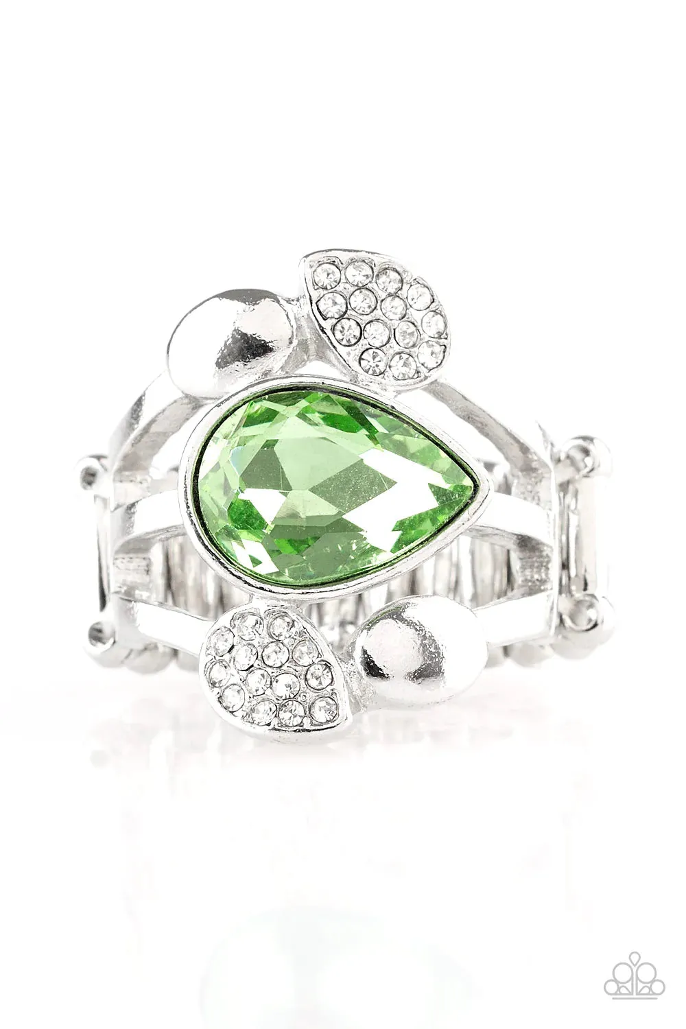 Paparazzi Ring ~ Regal Reign - Green