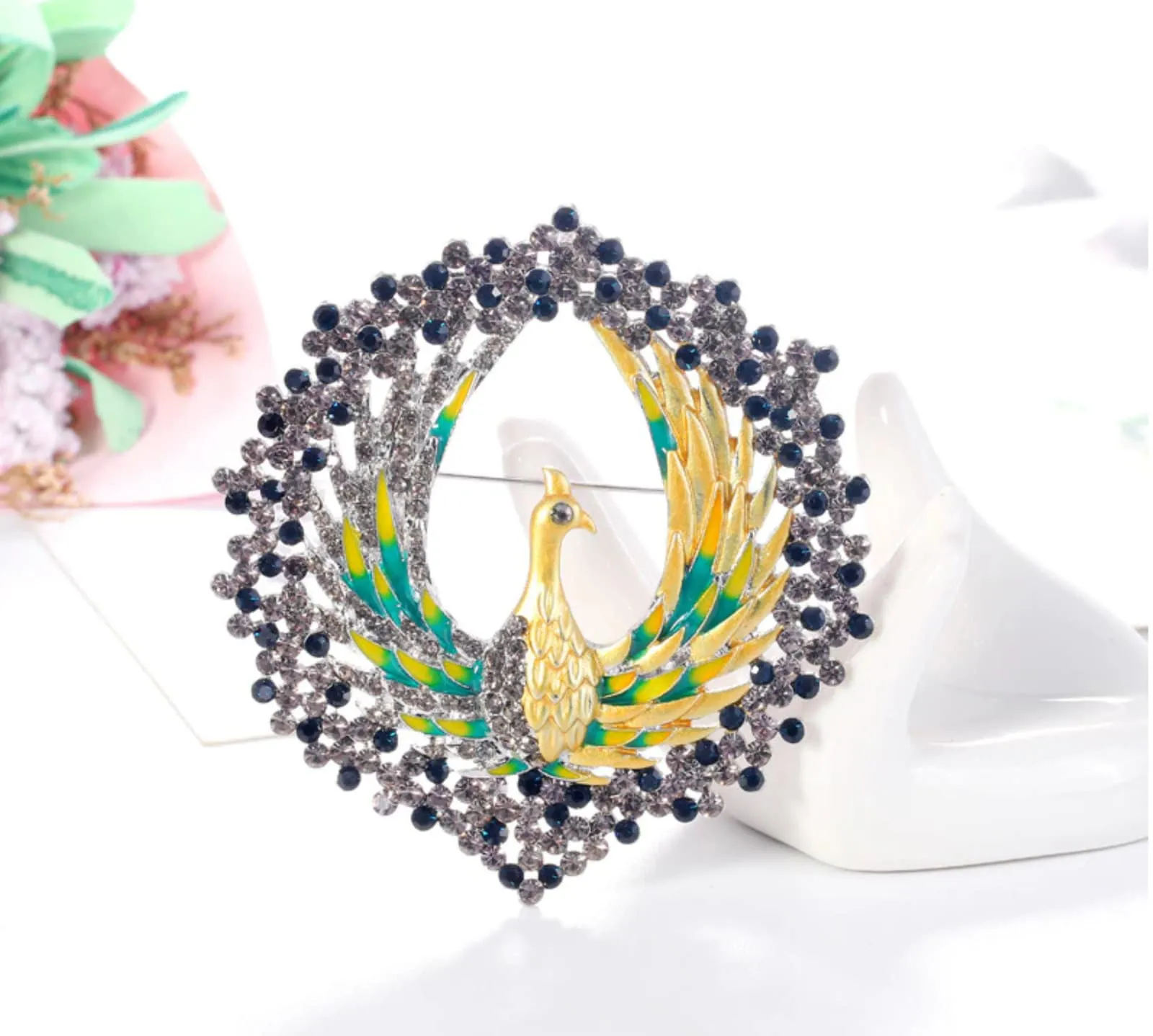 Peacock brooch vintage look stunning diamonte silver plated christmas pin jjj5