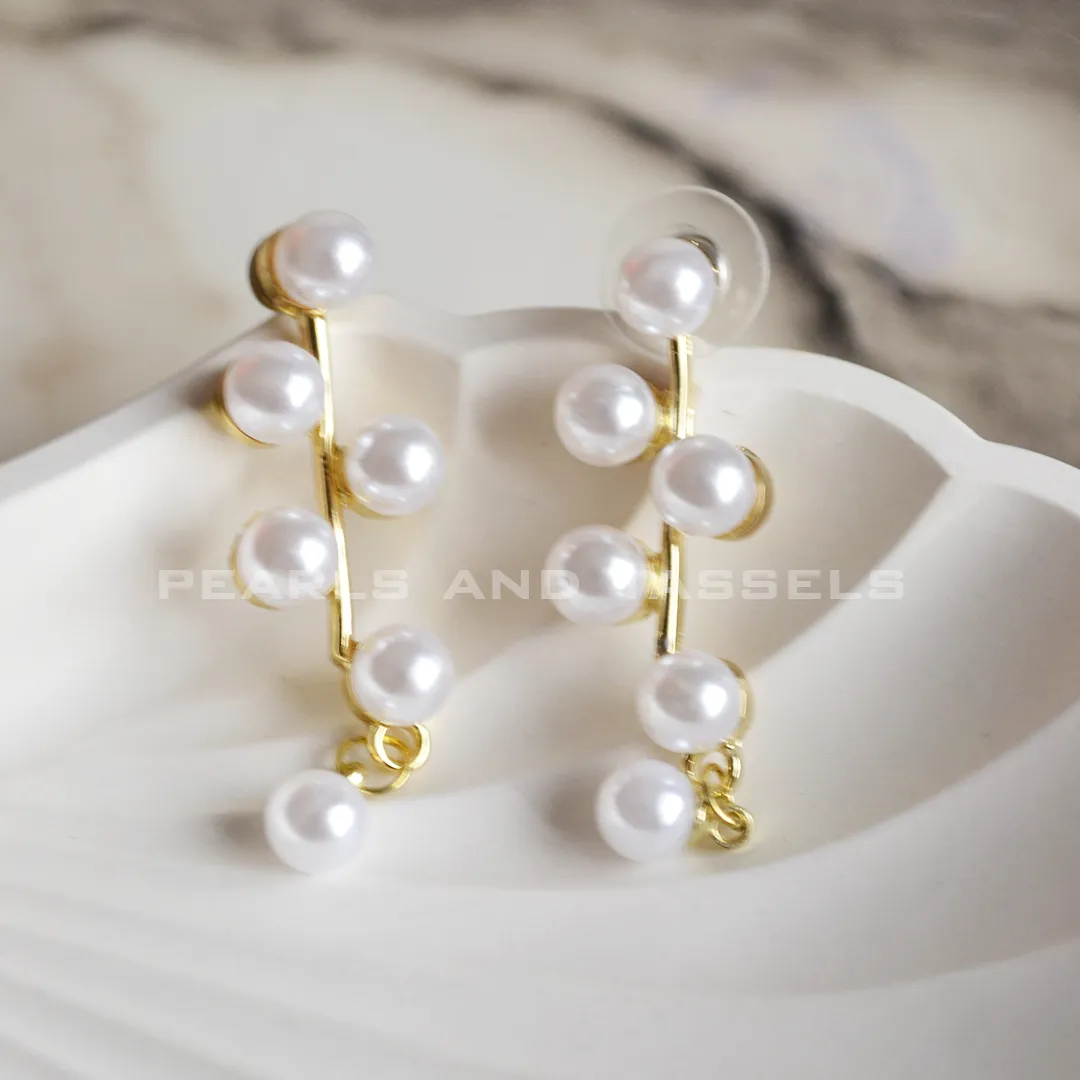 Pearly Affair Earings