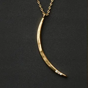 Refined Necklace in Gibbous Slice/Gold