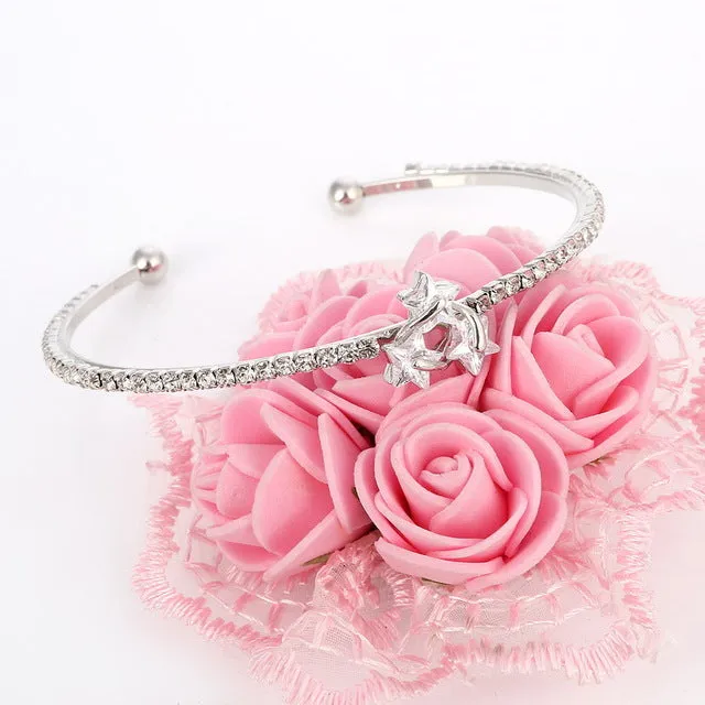 Romantic Butterfly Design Cuff Bracelet