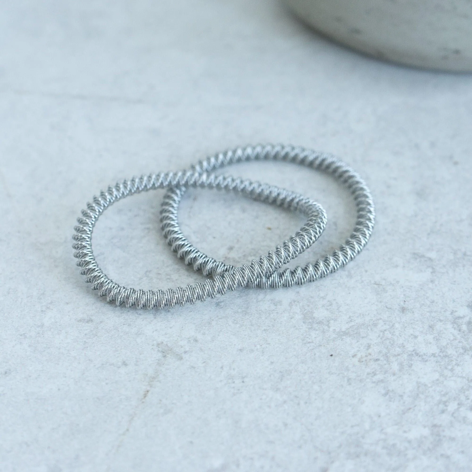 Silver twisted wire stretchy Bracelet