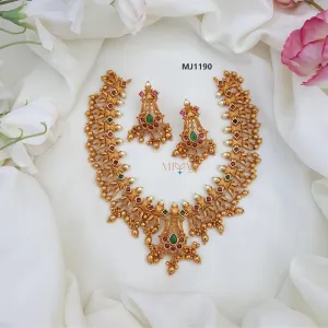 Stunning Uncut Design Necklace