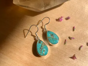 Tibetan Turquoise Akoni Earrings - Teardrop