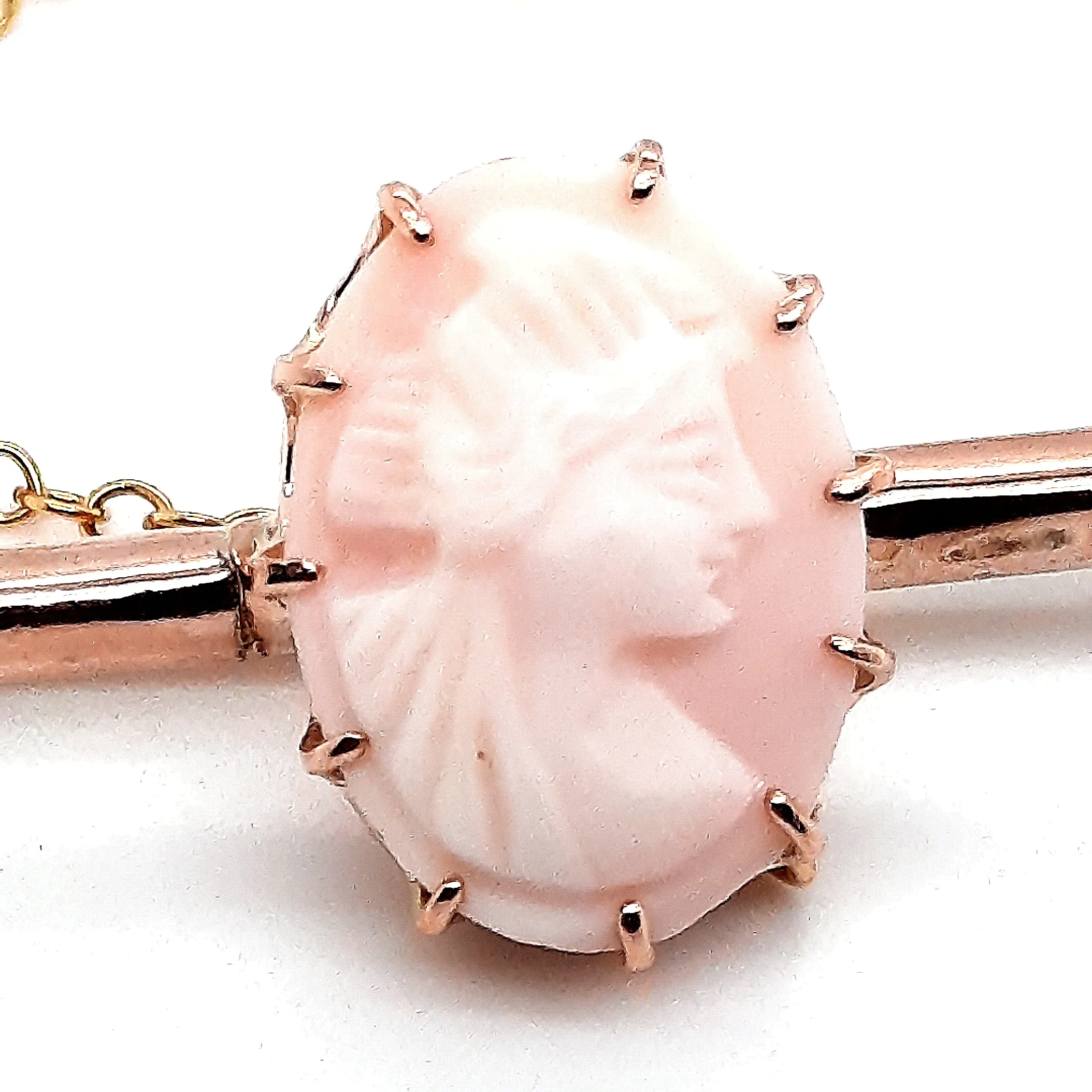 Vintage 9ct Yellow Gold Cameo Bar Brooch with Safety Chain & Pin